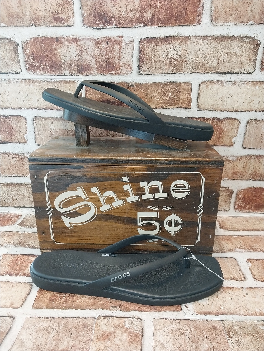 🆕️brand New 2025 Crocs Miami Flip Flops